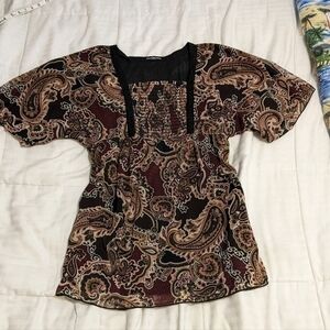 𝅺cha Cha Vente smocked top medium